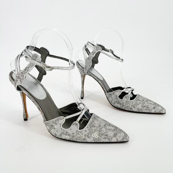 Manolo Blahnik Vintage Silver Brocade Floral Pointed Toe Strappy Heel size IT 39 - Picture 2 of 15